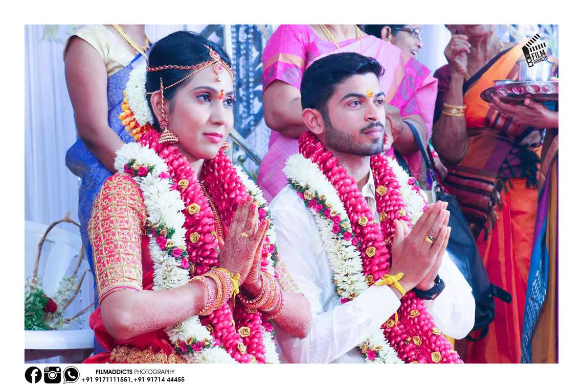 best wedding photographers in Kovilpatti,best candid photographers in Kovilpatti,best candid photography in Kovilpatti,best wedding photographers in sivakasi,best photographers in Kovilpatti,best wedding videographers in Kovilpatti,best candid video in Kovilpatti,best candid wedding photographers in Kovilpatti,wedding photographers in Kovilpatti,best wedding photographers in tamilnadu, wedding-Outdoor-Photographer-Kovilpatti, best-wedding-Outdoor-photography-in-Kovilpatti, candid-photographer-in-Kovilpatti, Candid Photographer Chennai, Wedding Photographer Chennai, Wedding Photographer Coimbatore, wedding-Outdoor-Photographer-in-Kovilpatti